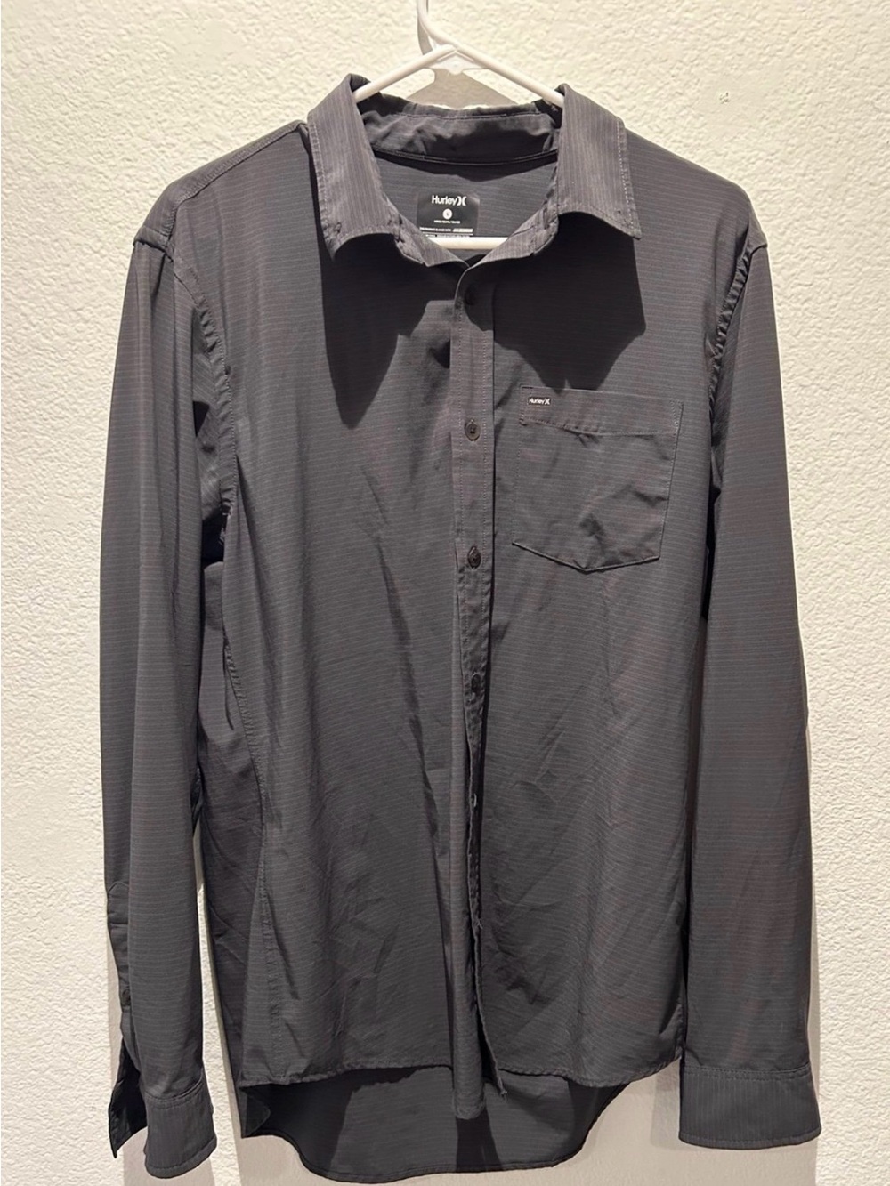 Hurley Men's Button Up Shirt Graphite Longsleeve Nike Dry Fit Size Large EUC